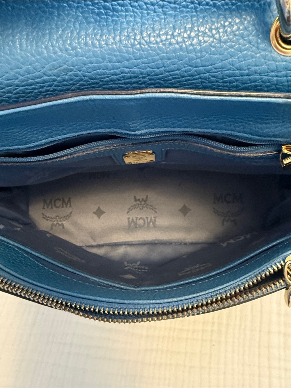 MCM Light Blue Leather First Lady Top Handle Bag - Picture 4 of 14